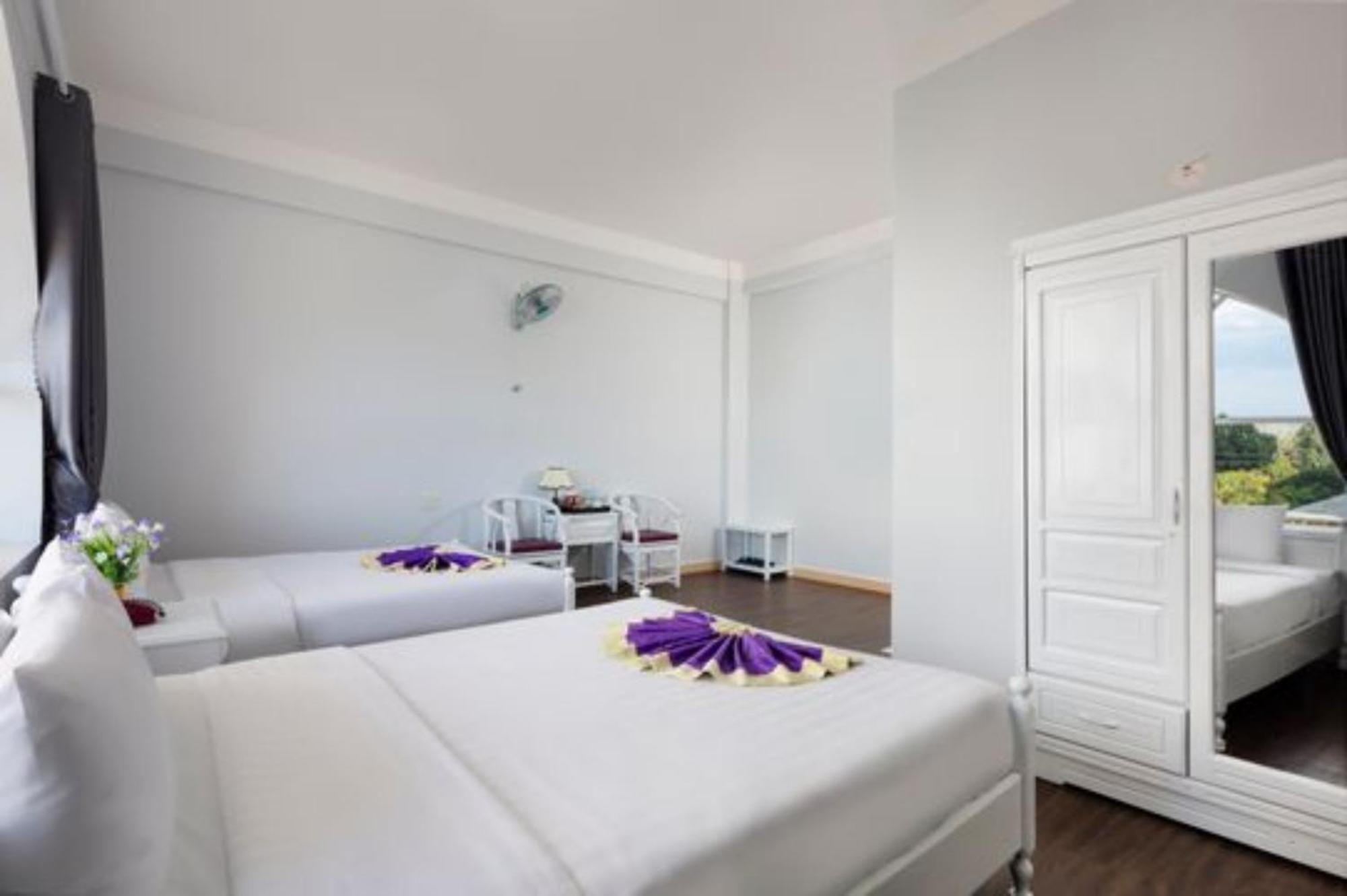Cct Luxury Hotel ニャチャン エクステリア 写真
