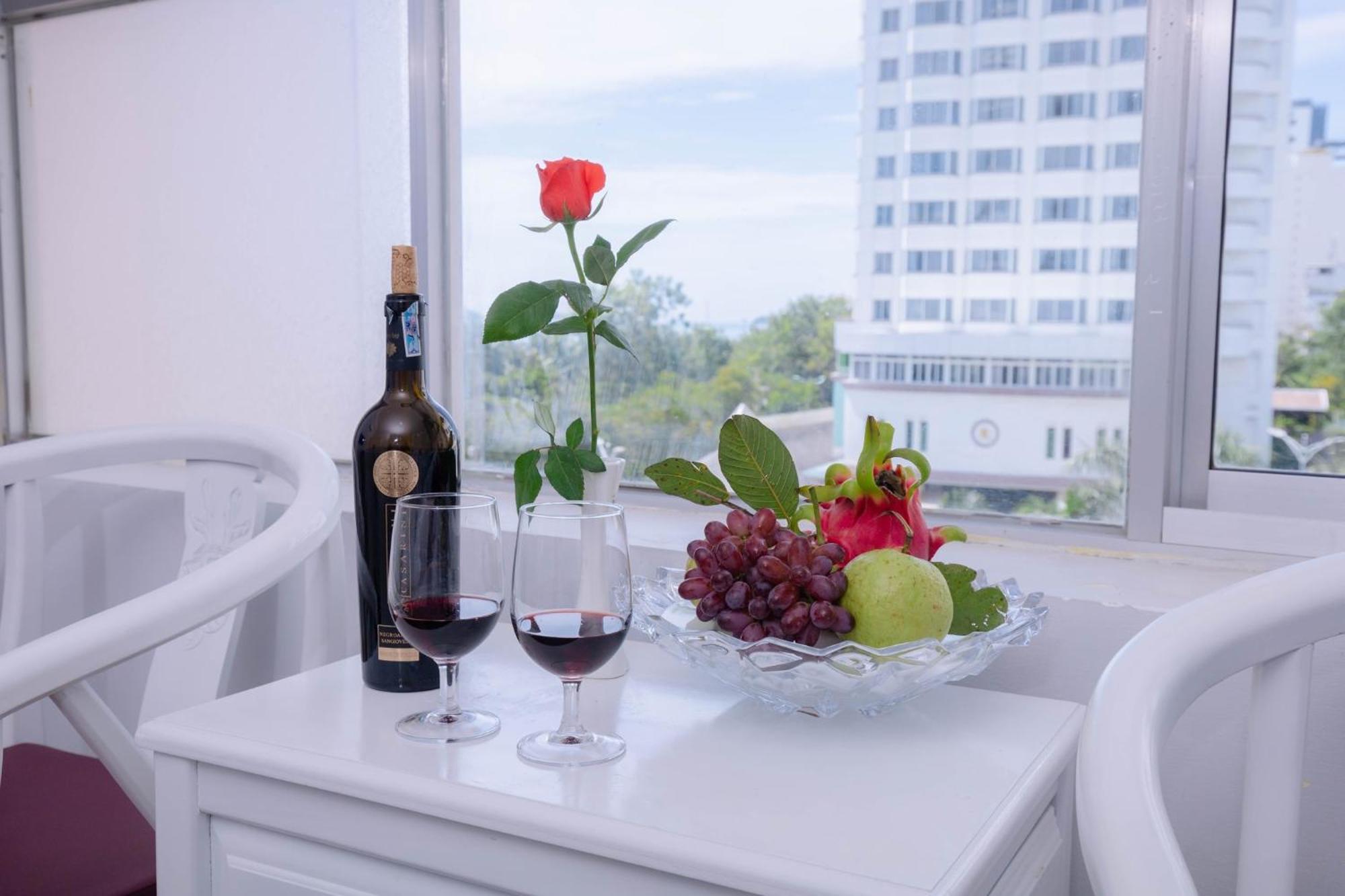 Cct Luxury Hotel ニャチャン エクステリア 写真